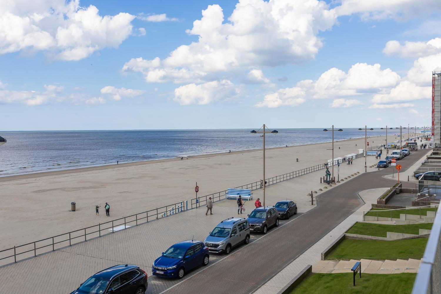 Studio Met Frontaal Zeezicht Middelkerke Dış mekan fotoğraf